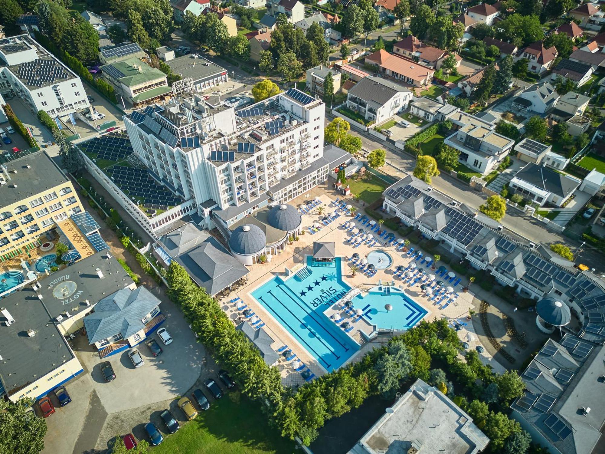 Hotel Silver Hajduszoboszlo Exterior foto